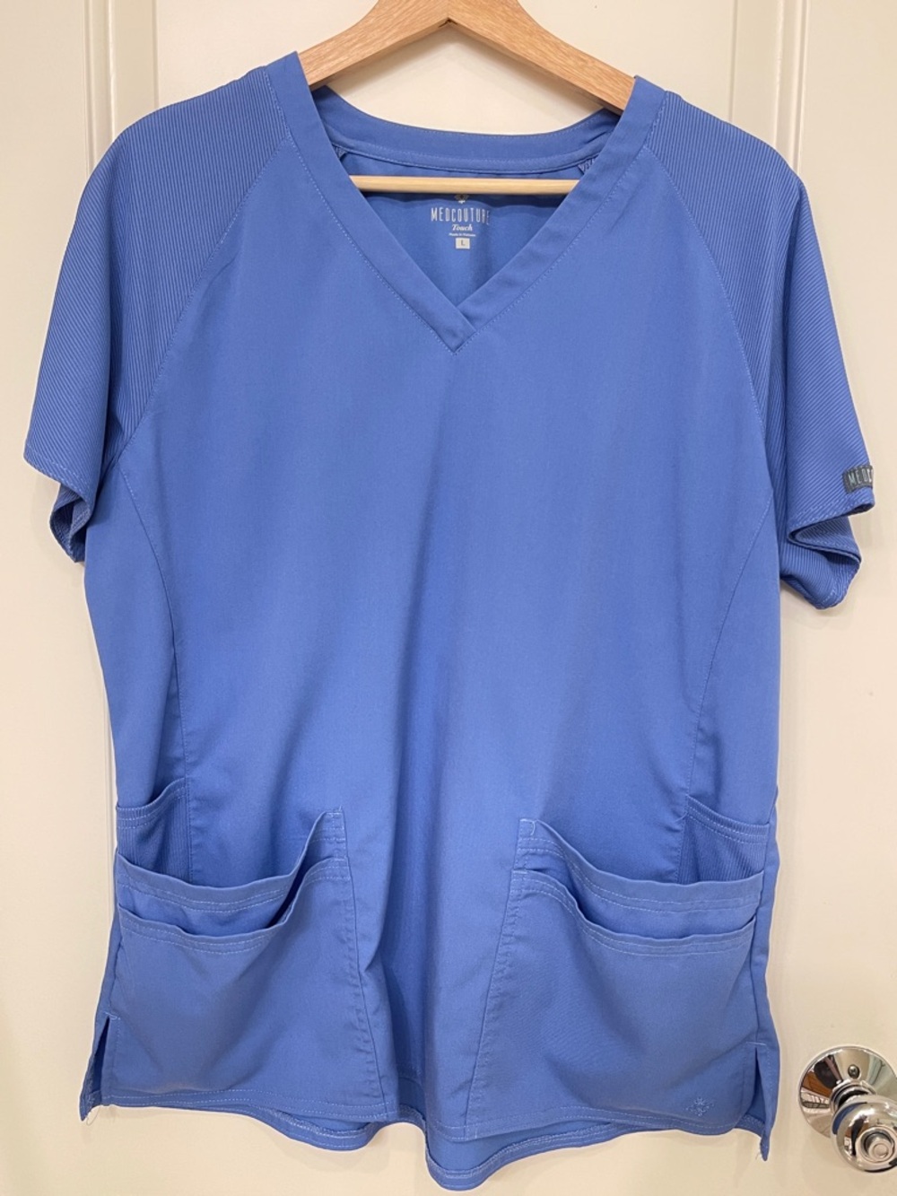 Med Couture Women's Blue V-Neck Scrub Top and Bottoms